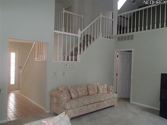 5th image of 5999 Halle Farm Dr #27