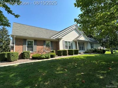16556 Country Knoll Dr, Northville, MI, 48168