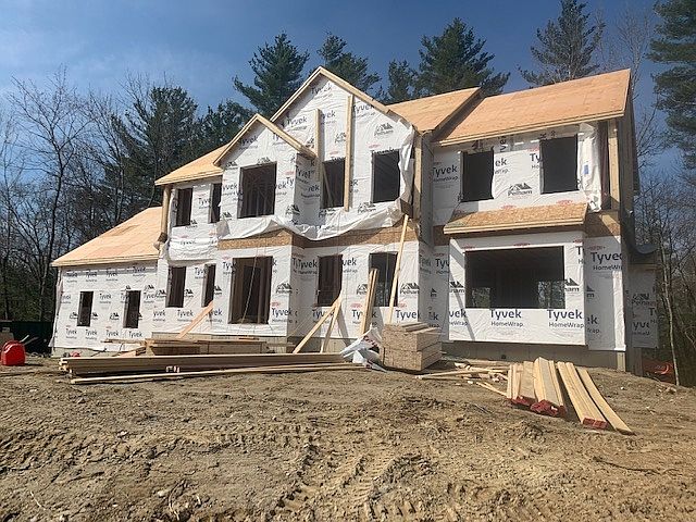 2nd image of 6 Green Haven Road