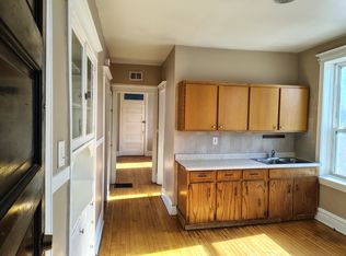 3743 S Damen Ave #3R, Chicago, IL 60609