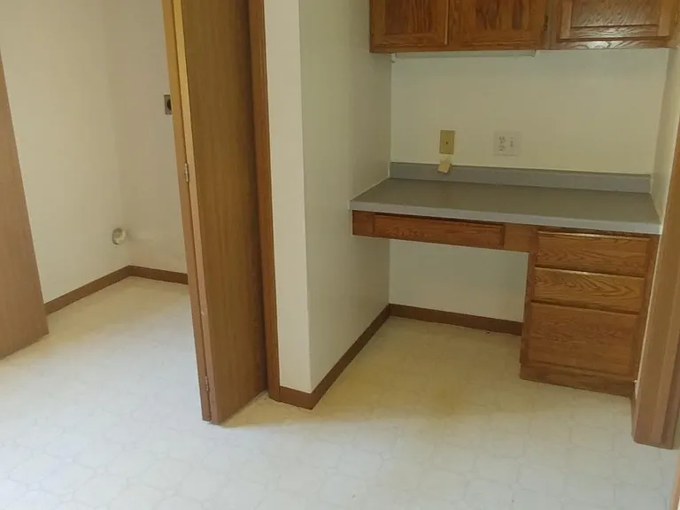 408 Clay St — Photo 12