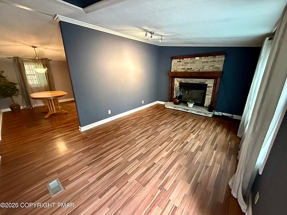 2nd image of 15 Gail Dr
