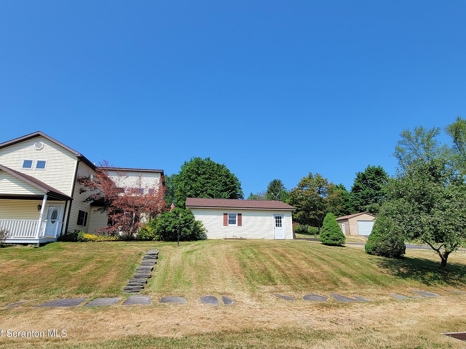 84 Railroad Ave, Hallstead, PA 18822 Zillow