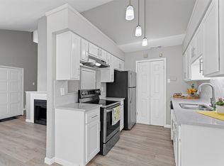 2240 Tarpley Rd APT 422, Carrollton, TX 75006