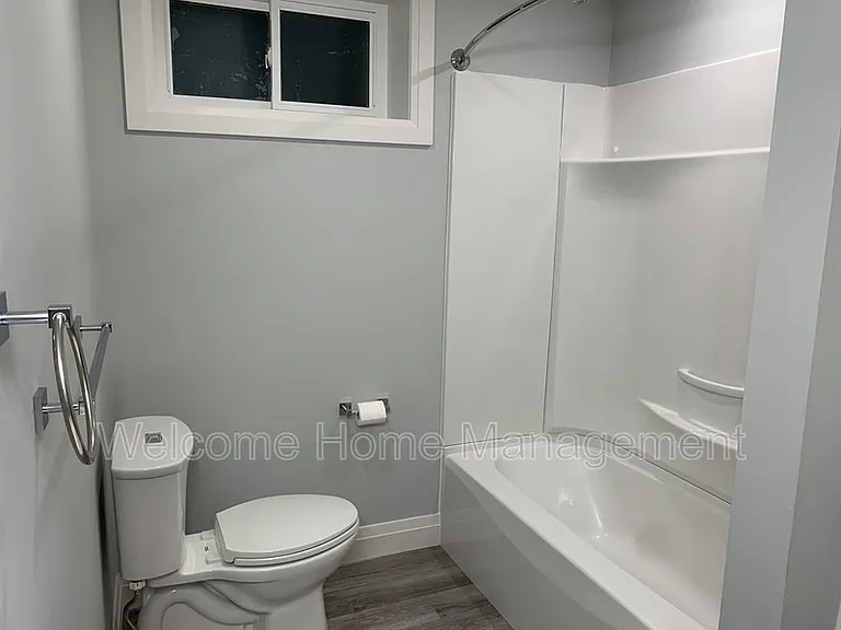 66 Juanita Dr #LOWER — Photo 8
