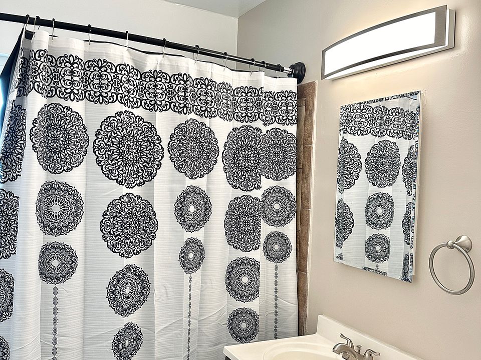 1st image of 6795 N Paramount Blvd #8