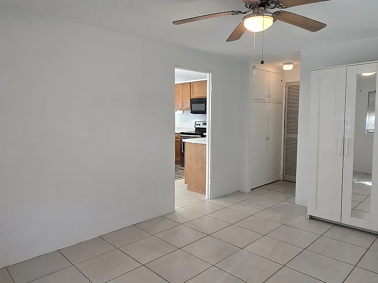 1120 Northshore Dr #1 — Photo 20