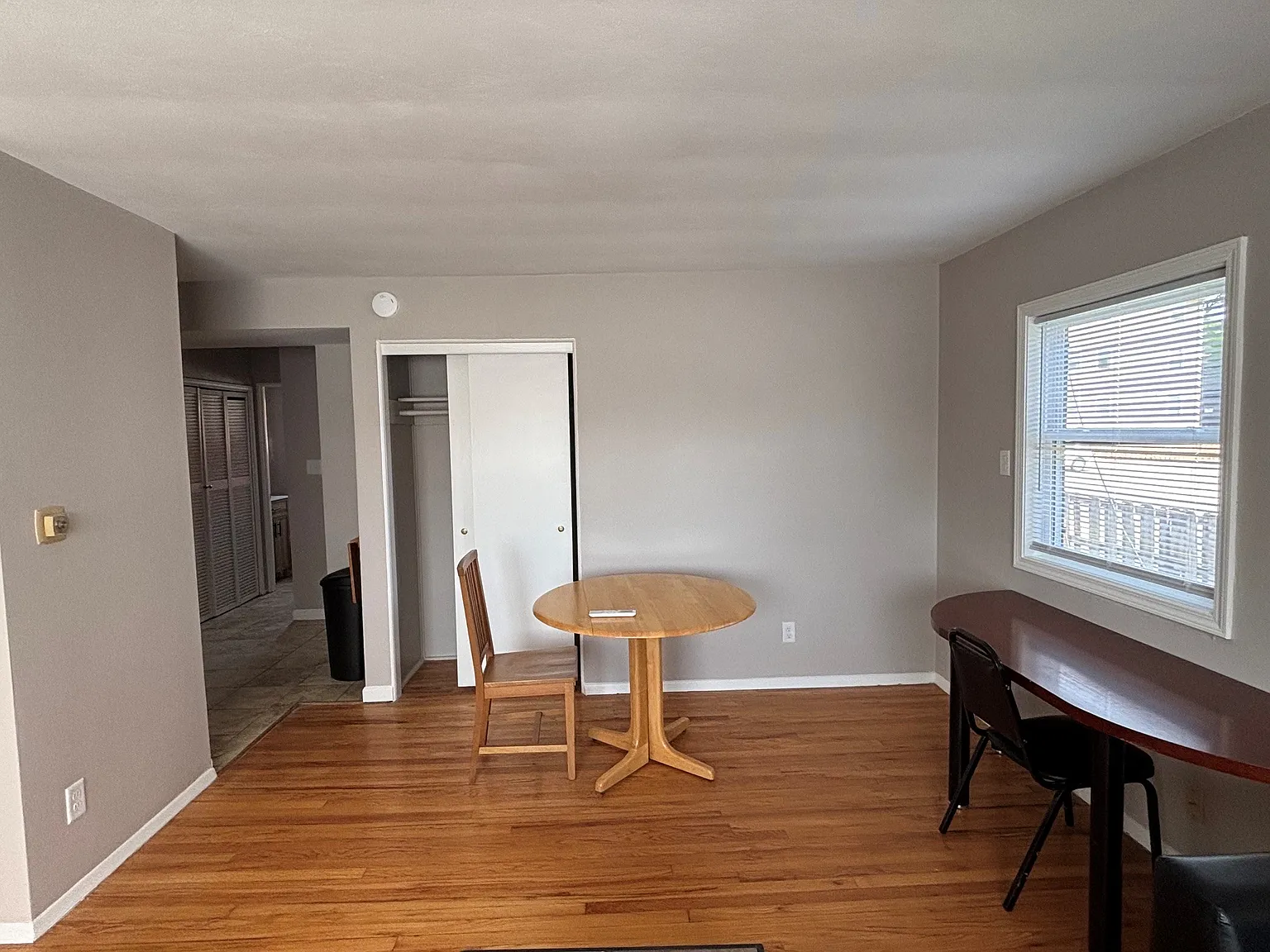 Studio, 450 sqft, $950 — Photo 1