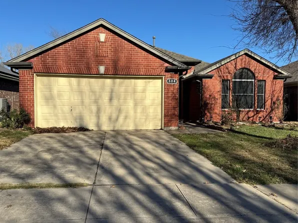 804 Stafford Station Dr, Saginaw, TX 76131