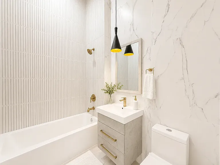 61 Malcolm X Blvd #1B — Photo 8