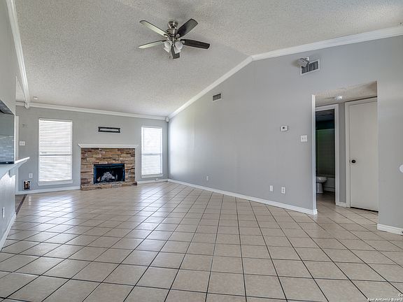 4th image of 147 Brockway Dr