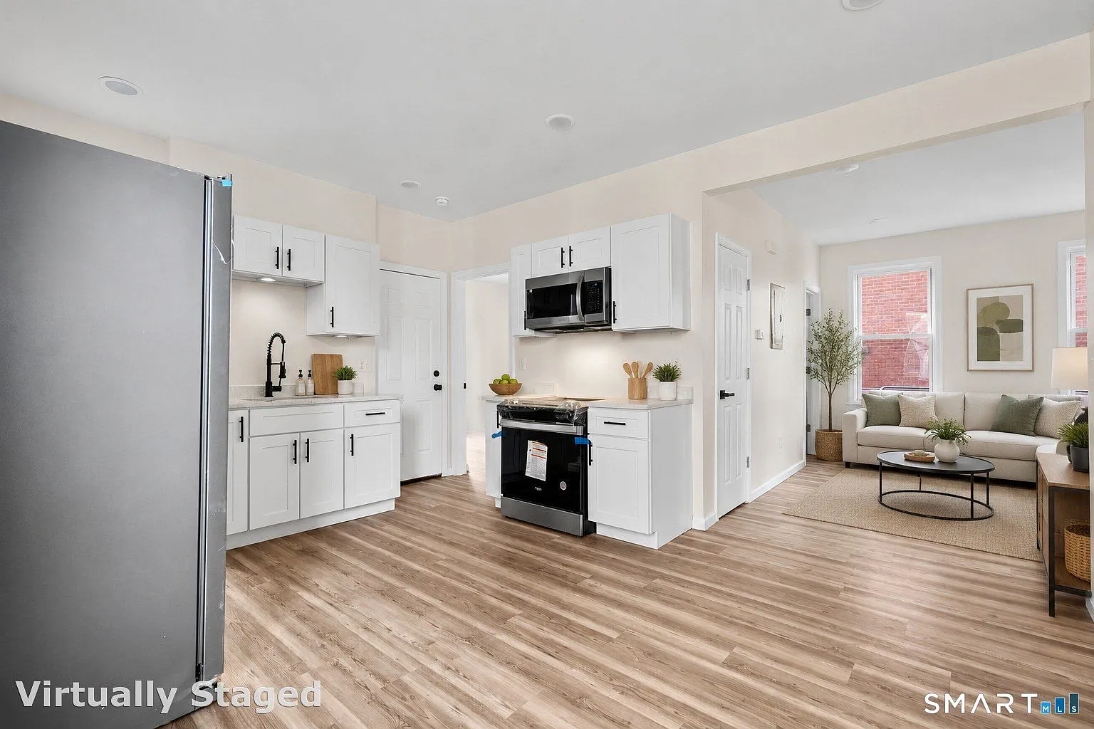 81 Hungerford St - Unit 2 Duplex — Photo 1