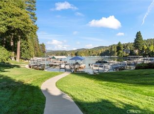 27409 N Bay Rd, Lake Arrowhead, CA 92352