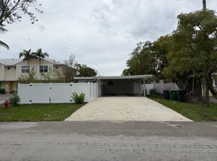 826 NE 14th Pl Unit 1, Fort Lauderdale, FL 33304