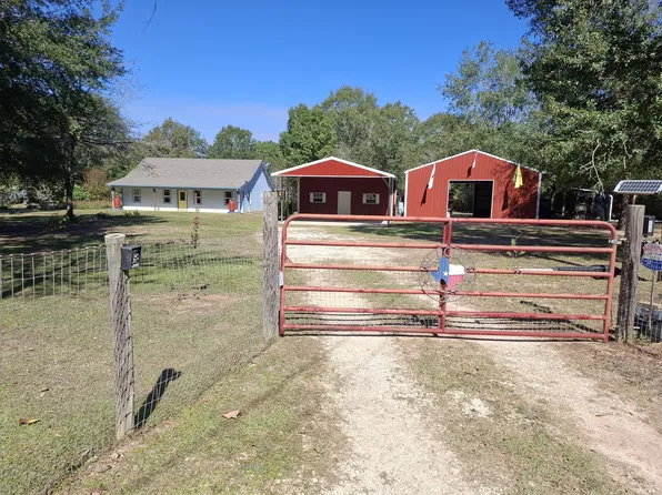 379 Taras Path, Livingston, TX 77351