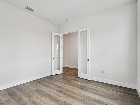 The Seamount - Study