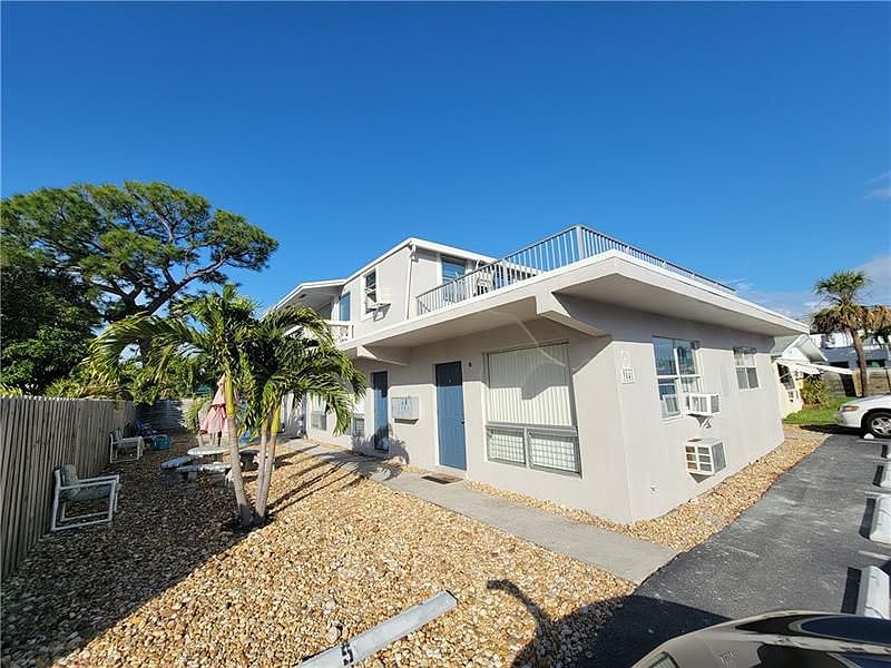 1st image of 3041 NE 20th Ter APT 2