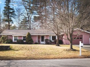 4 Howe St, Ipswich, MA 01938