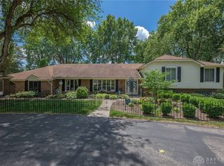 6773 Munger Rd, Dayton, OH 45459