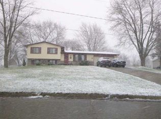 10053 Shadybrook Ln, Grand Blanc, MI 48439