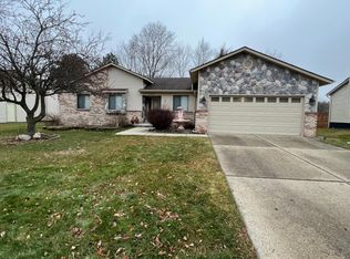 24778 Sarah Flynn Dr, Novi, MI