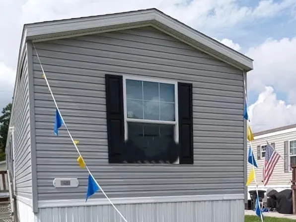 6271 Jean Dr, Ravenna, OH 44266
