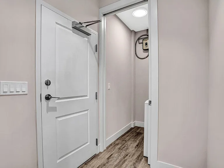 41 SW Seminole St #310 — Photo 9