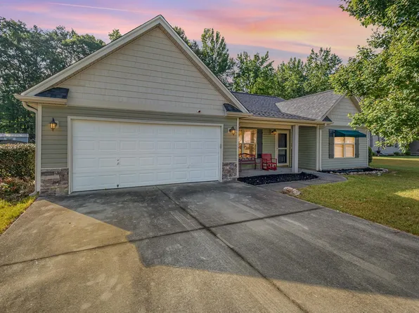 113 Queensland Ct, Fountain Inn, SC 29644