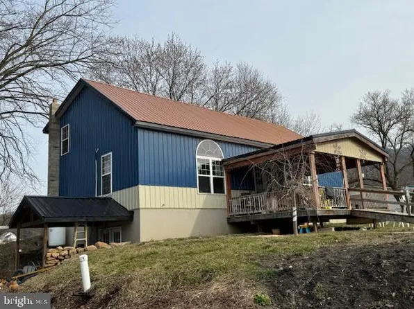 71 Applebys Ln, Mc Veytown, PA 17051