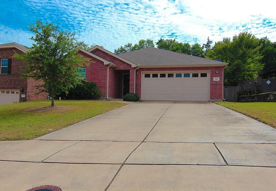 1st image of 308 Capricorn Dr