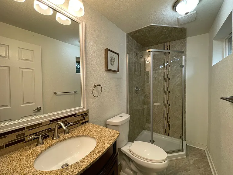 4272 Graham Ct — Photo 10