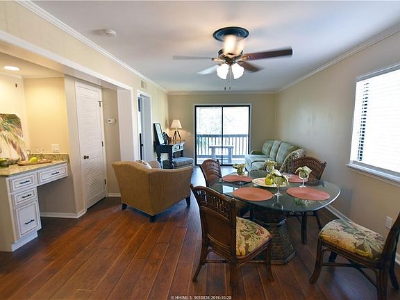 5th image of 40 Folly Field Rd APT B12