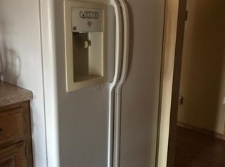 5745 S Jefferson Ave, Springfield, MO 65810