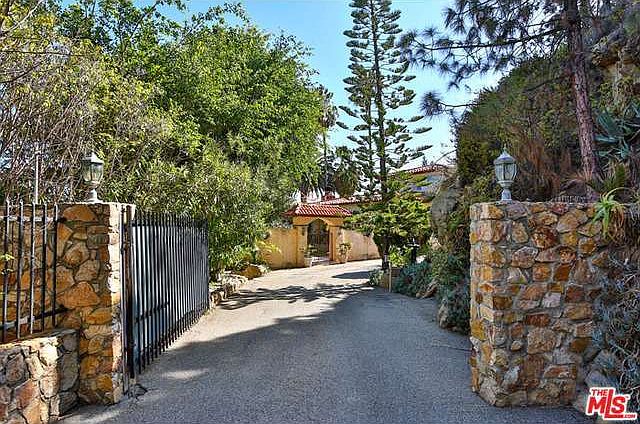 19433 Pacific Coast Hwy, Malibu, CA 90265 | Zillow