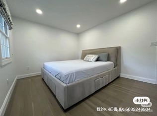 (Undisclosed Address), Scarsdale, NY 10583