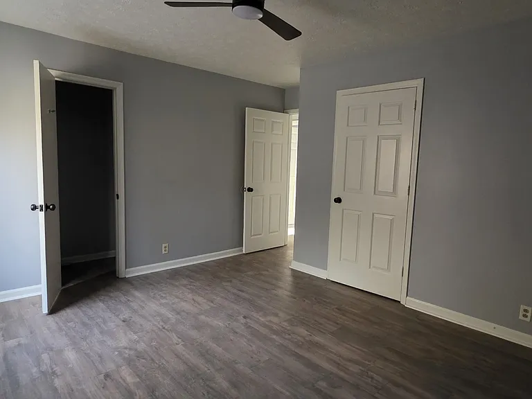 2323 Ilolo St #1 — Photo 13