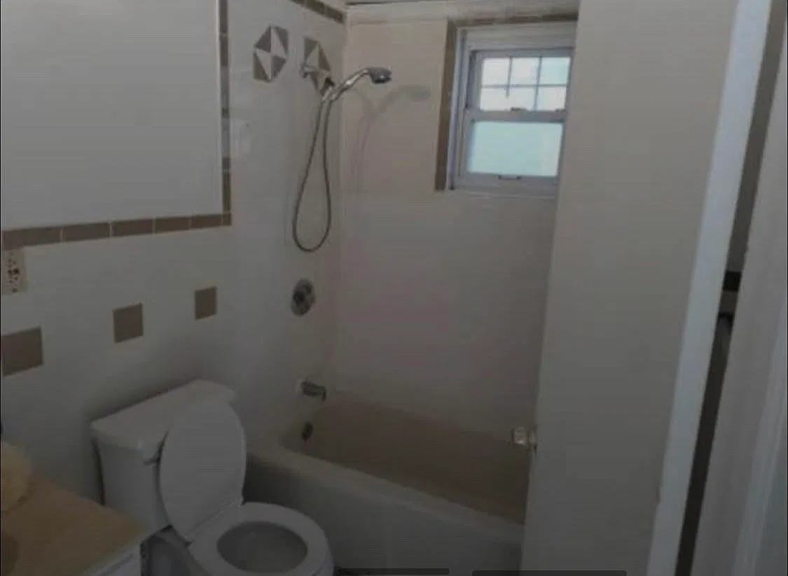 4 bed, 1610 sqft, $2,400 — Photo 4