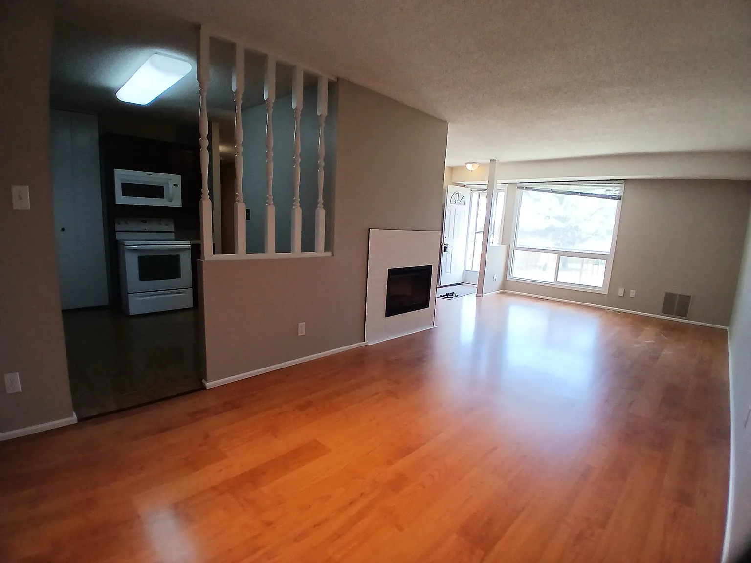 2081 Saddleback Road NW — Photo 4