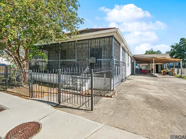 2939 Leonidas St, New Orleans, LA 70118