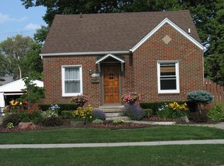24236 Schroeder Ave, Eastpointe, MI 48021