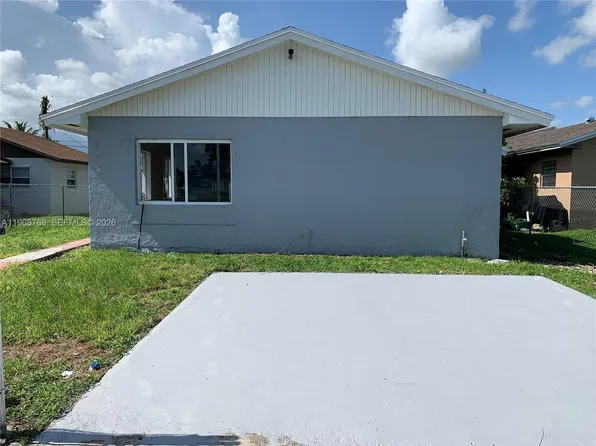 756 NW 5th St, Florida City, FL 33034