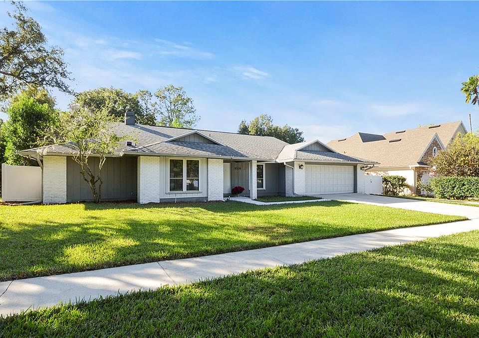 1st image of 8538 Amber Oak Dr