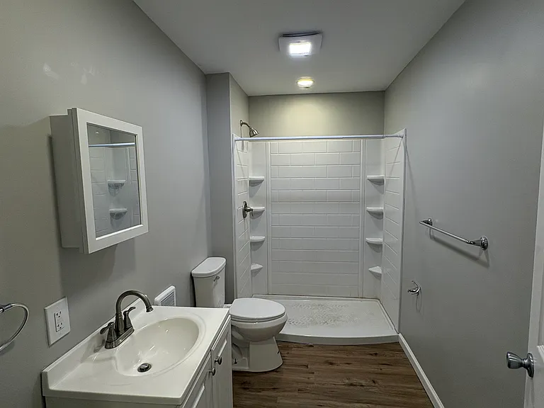 703 7th Ave #2 — Photo 10