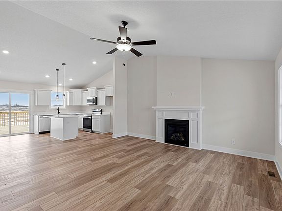 3rd image of 3908 NE 8th St