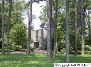 1614 Woodland St SE, Decatur, AL 35601