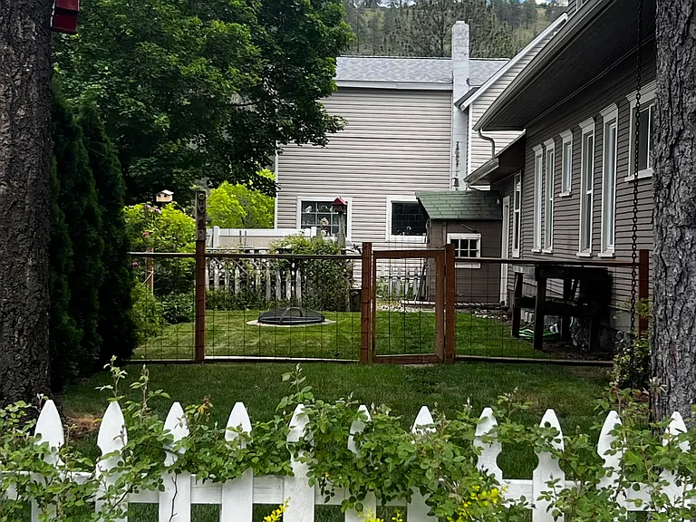 side yard