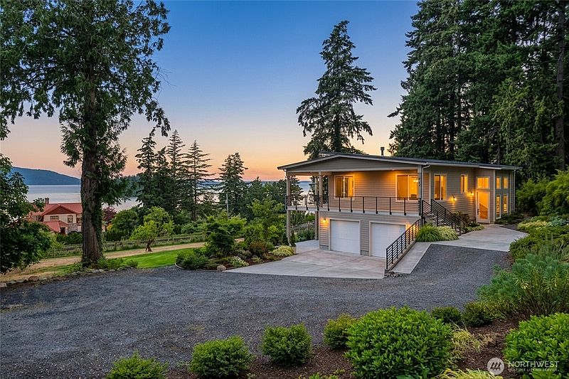 5th image of 907 Chuckanut Drive