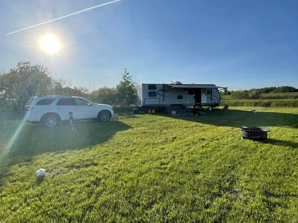 67 Fairfield Way, Gladwin, MI 48624