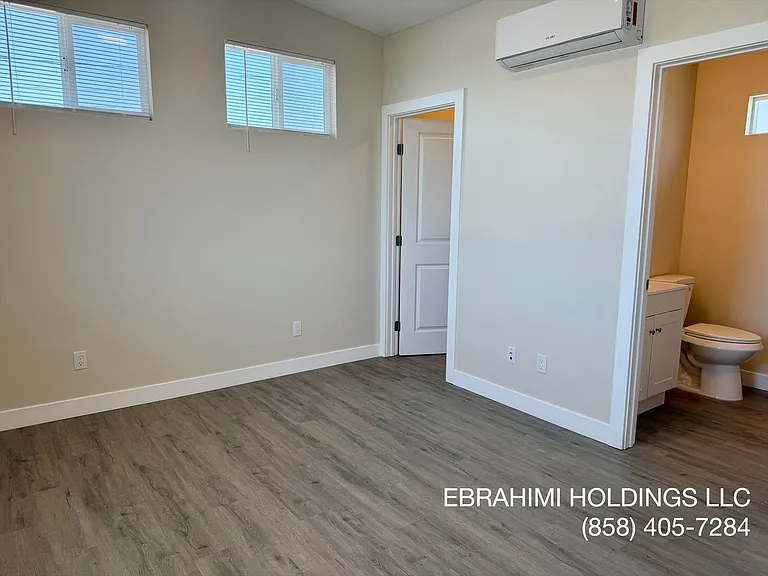 2976 National Ave — Photo 12