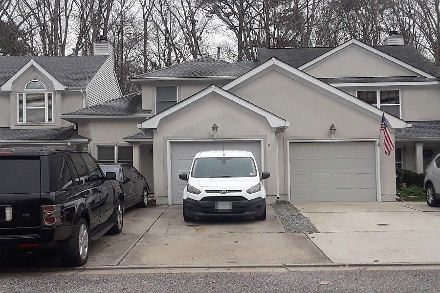 1st image of 829 Royal Grove Ct